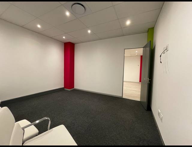 760M² OFFICE TO LET IN RIVONIA
